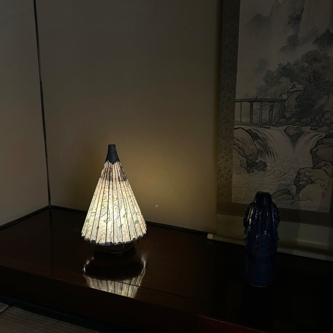 Wagasa style lantern,Room Lantern,Hand Crafted （S）,“Asamidori”